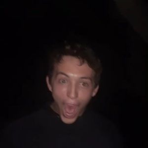 Meet your Posher, Christian